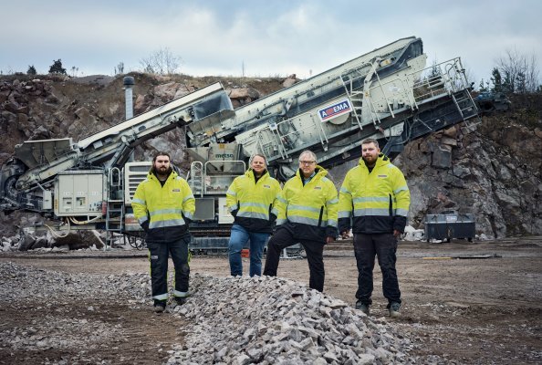 ABBEMA crushes it with huge Volvo Penta-equipped Metso Lokotrack LT330D