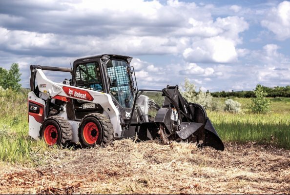 Bobcat S76 stump grinder