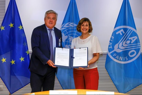 Beth Bechdol, FAO Deputy Director-General, and Carlo Lambro, CEMA Vice President