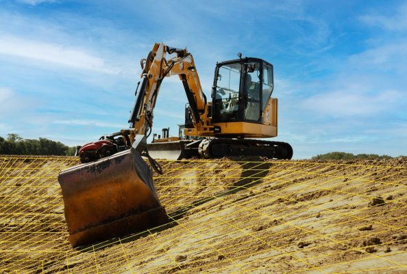 Cat Grade for 6-9-ton Mini Excavators