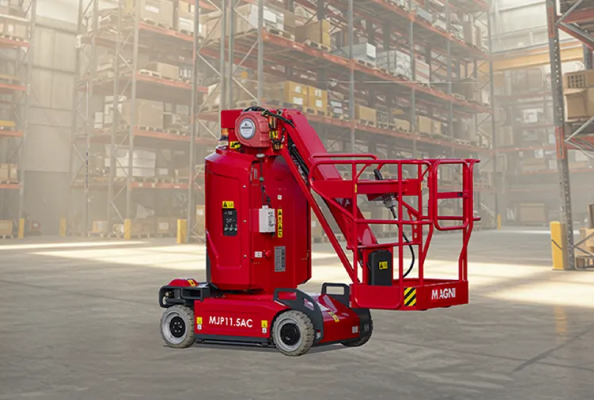 Magni TH vertical mast lifts: compactness, precision and Oil-Free technology