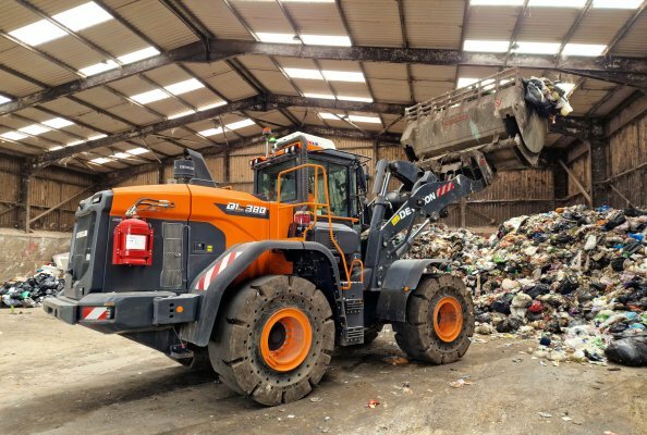 DL380-7 Wheel Loader