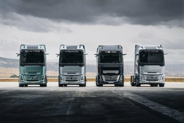 With aerodynamic design and innovative features, the FH Aero offers energy efficiency at a new level, available in four variants including biofuel.