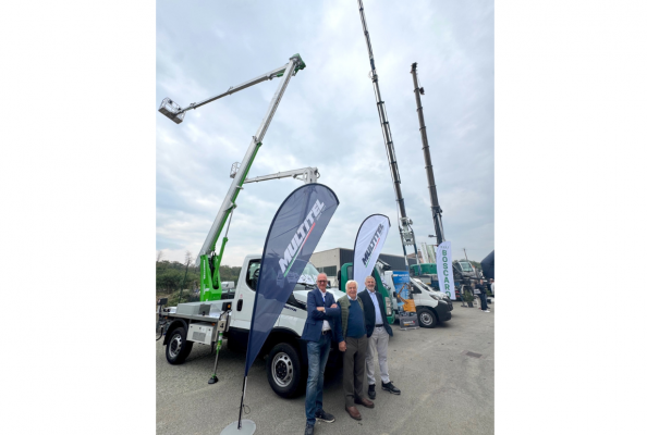 Fabrizio Boscaro on the left, Bruno Boscaro in the centre, Enzo Boscaro on the right