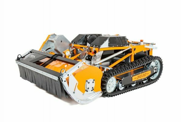 Start of series production of the new AS 1000 Ovis Evo RC: Mowing steep slopes even more comfortably from now on