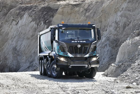 ASTRA introduces the new HDX range on Euro VI markets