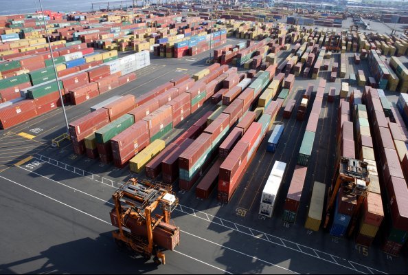 Kalmar Straddle Carriers at Maher Terminals