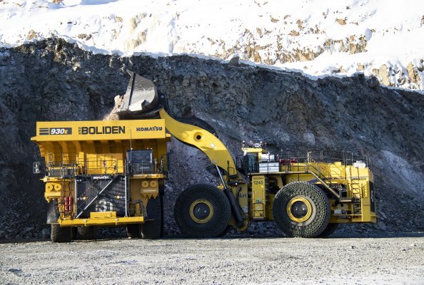 Komatsu 930E Electric drive mining truck