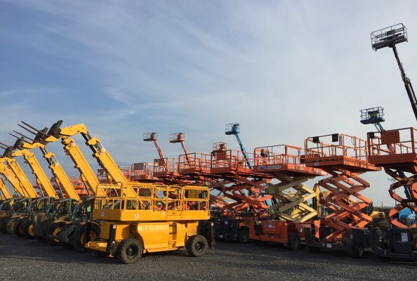 Machines lined up at Equippo Auction's yard in Zeebrugge