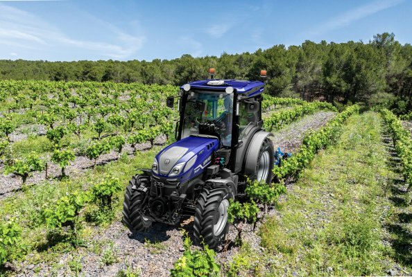 New Holland T4120F