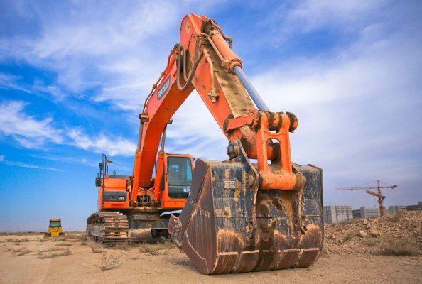Crawler excavators are versatile machines