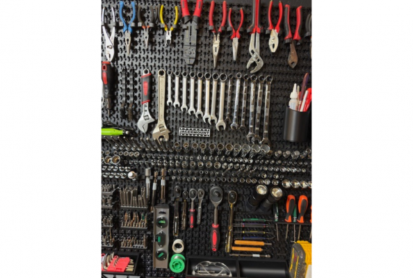 Modular Customizable Wall Organisation