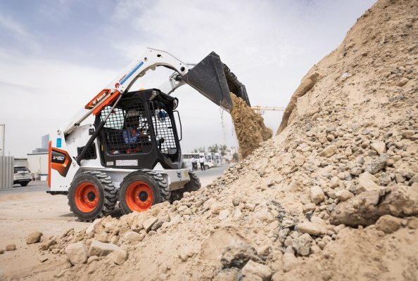 Bobcat S450 skid-steer loader