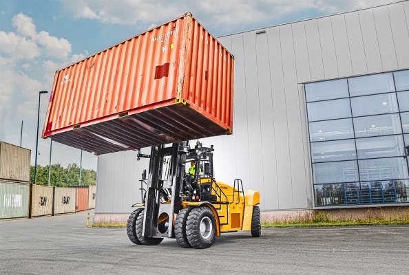 The SANY heavy-duty forklifts – powerful and precise load handling