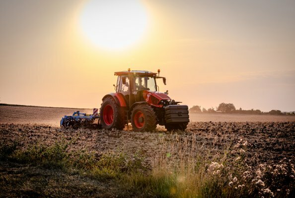 ZETOR invites farmers to Cereals to discover the new Series 6