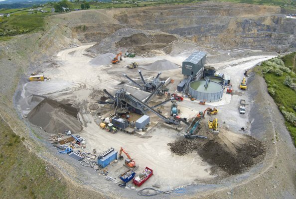  Terex Washing Systems full 'Feeder to Filterpress' Solution for Overburden in the UK
