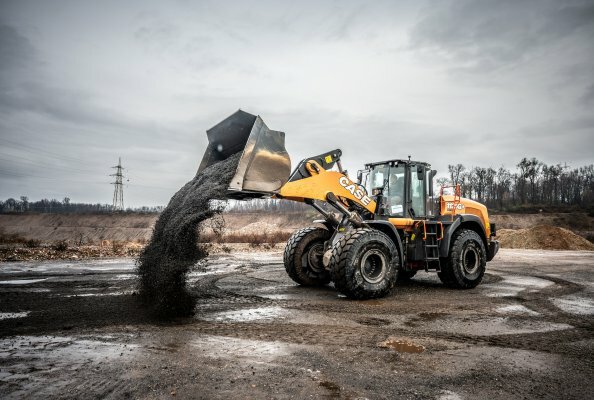 CASE 1121G+ X-DRIVE wheel loader