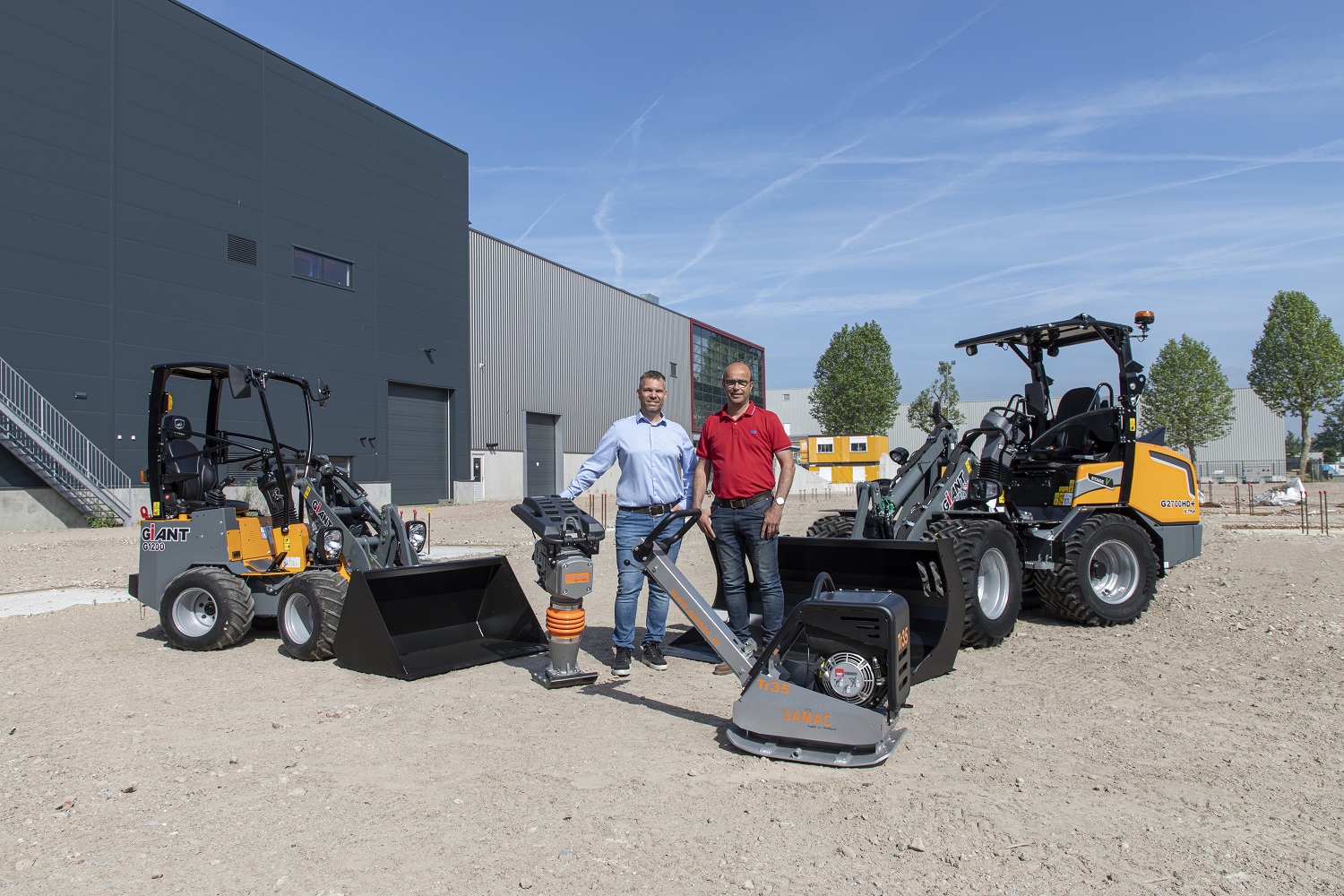 Toine Brock, CEO TOBROCO-GIANT (right) and Jan Alwin Ulderink, CEO ULBO Machinery BV. <br> Image source: TOBROCO-GIANT