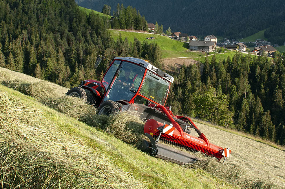 Hybrid Steyr Tractor a step further - Future Farming