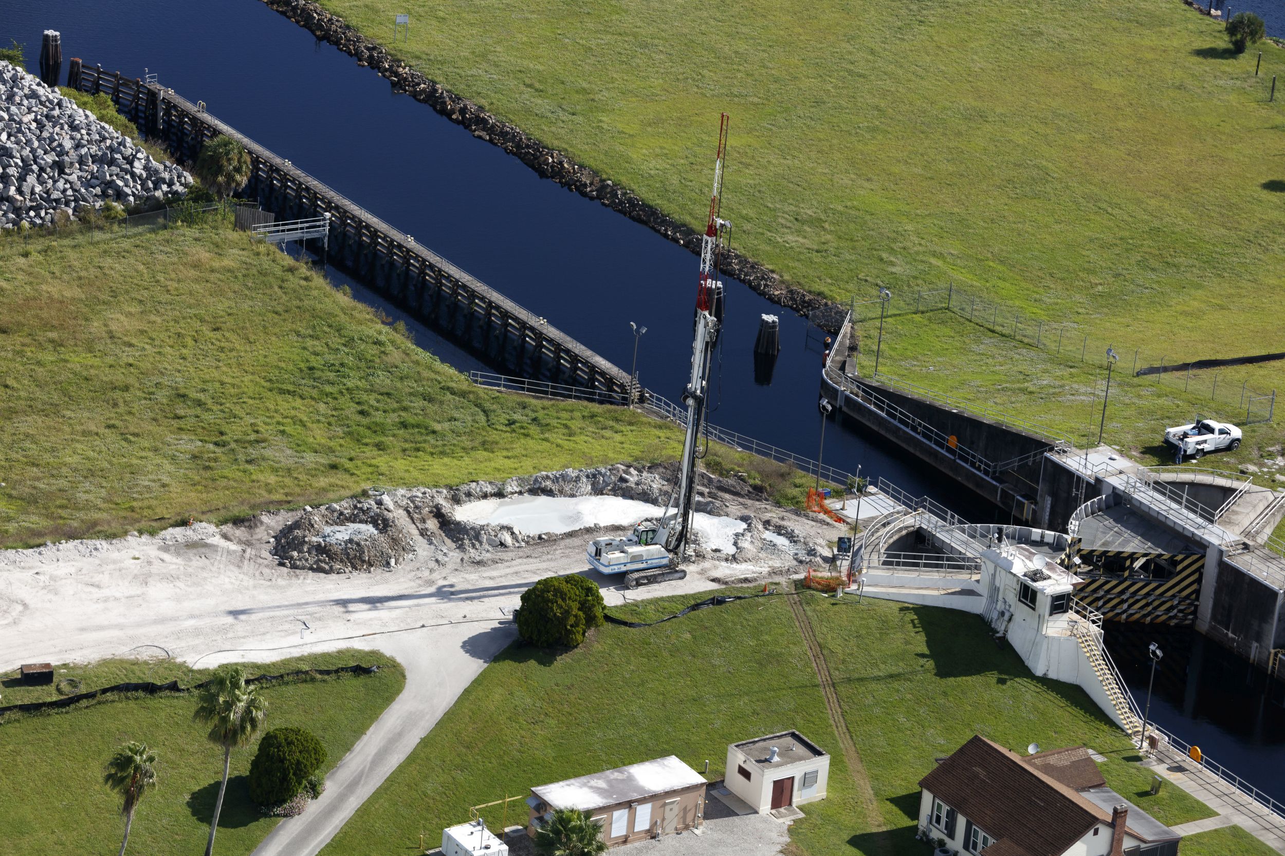 Trevi - Areal view of jobsite in Herbert Hoover Dike