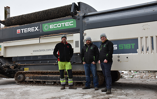 Trevor Heatrick with Quarry Recycling Solutions (QRS) <br> Image source: Terex Ecotec