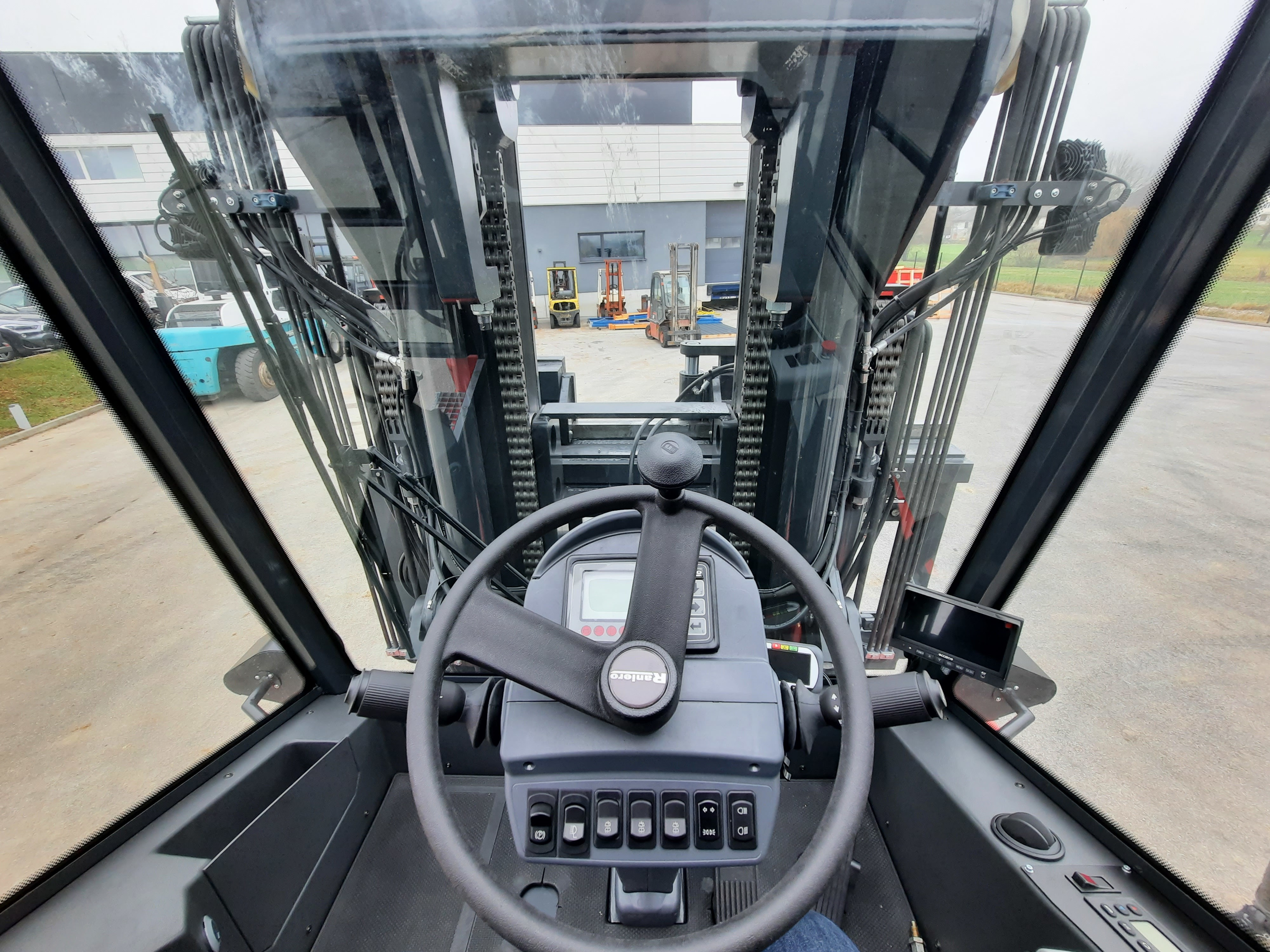 AC160L-12 - AC200L-12 120V is the new series of electric forklifts