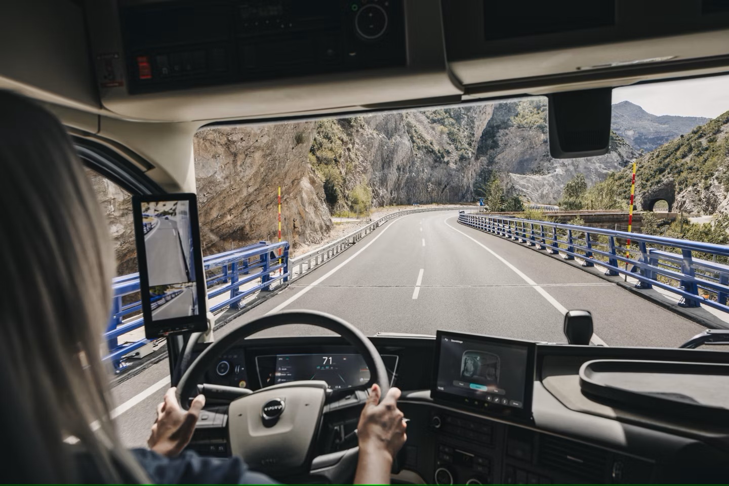 Volvo Trucks launches upgraded Volvo Dynamic Steering system to increase road safety