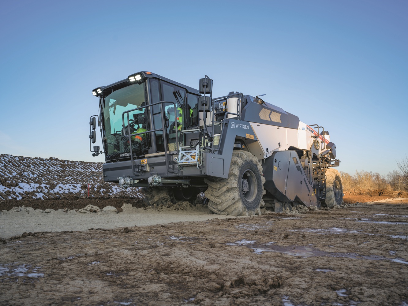 The new WR X-Tier series from Wirtgen celebrates its market première at Conexpo.