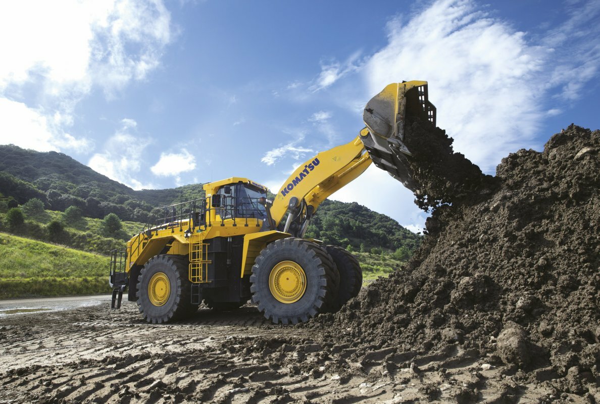KOMATSU WA700-8 Wheel Loader
