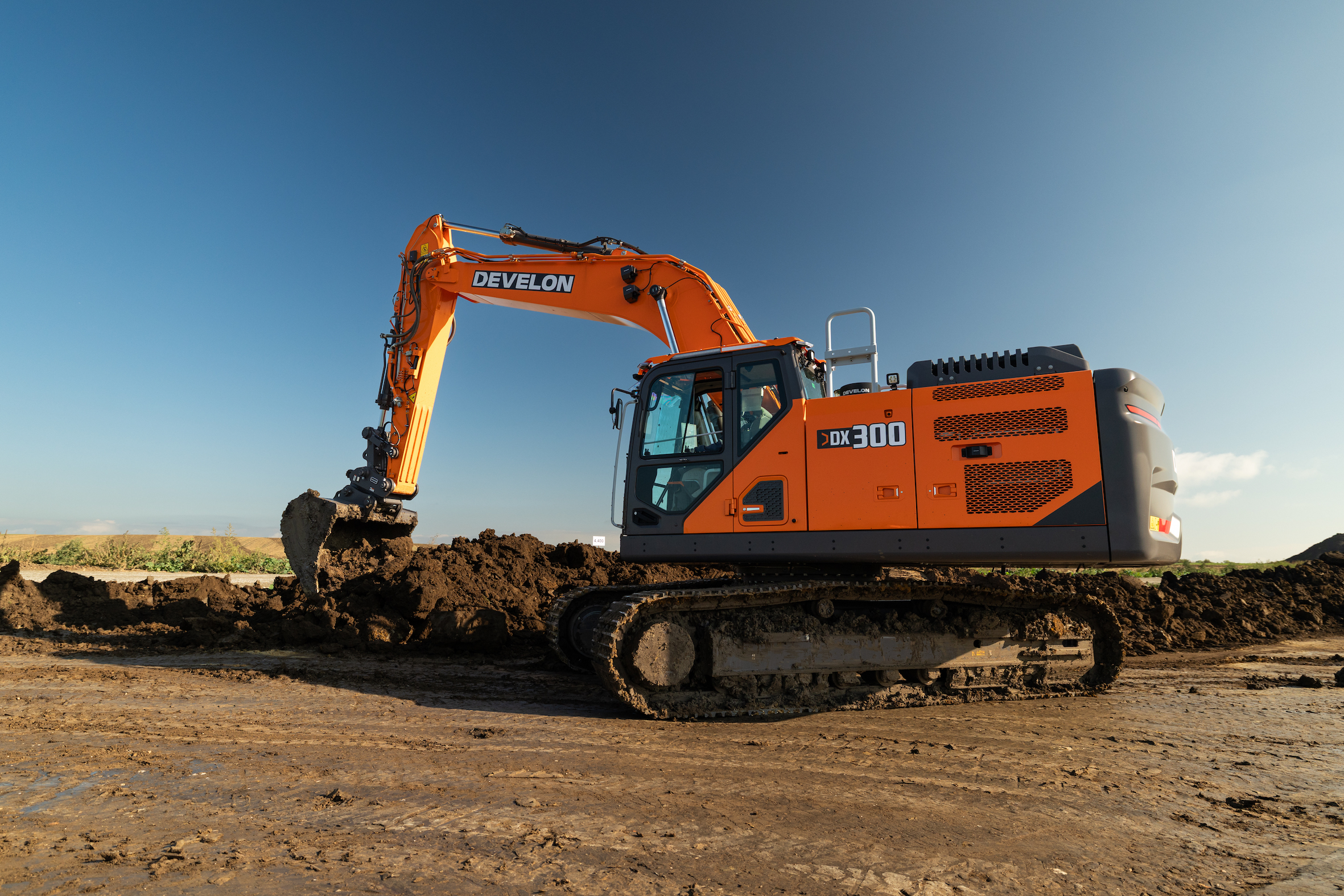 DEVELON crawler excavator DX300LC-9 