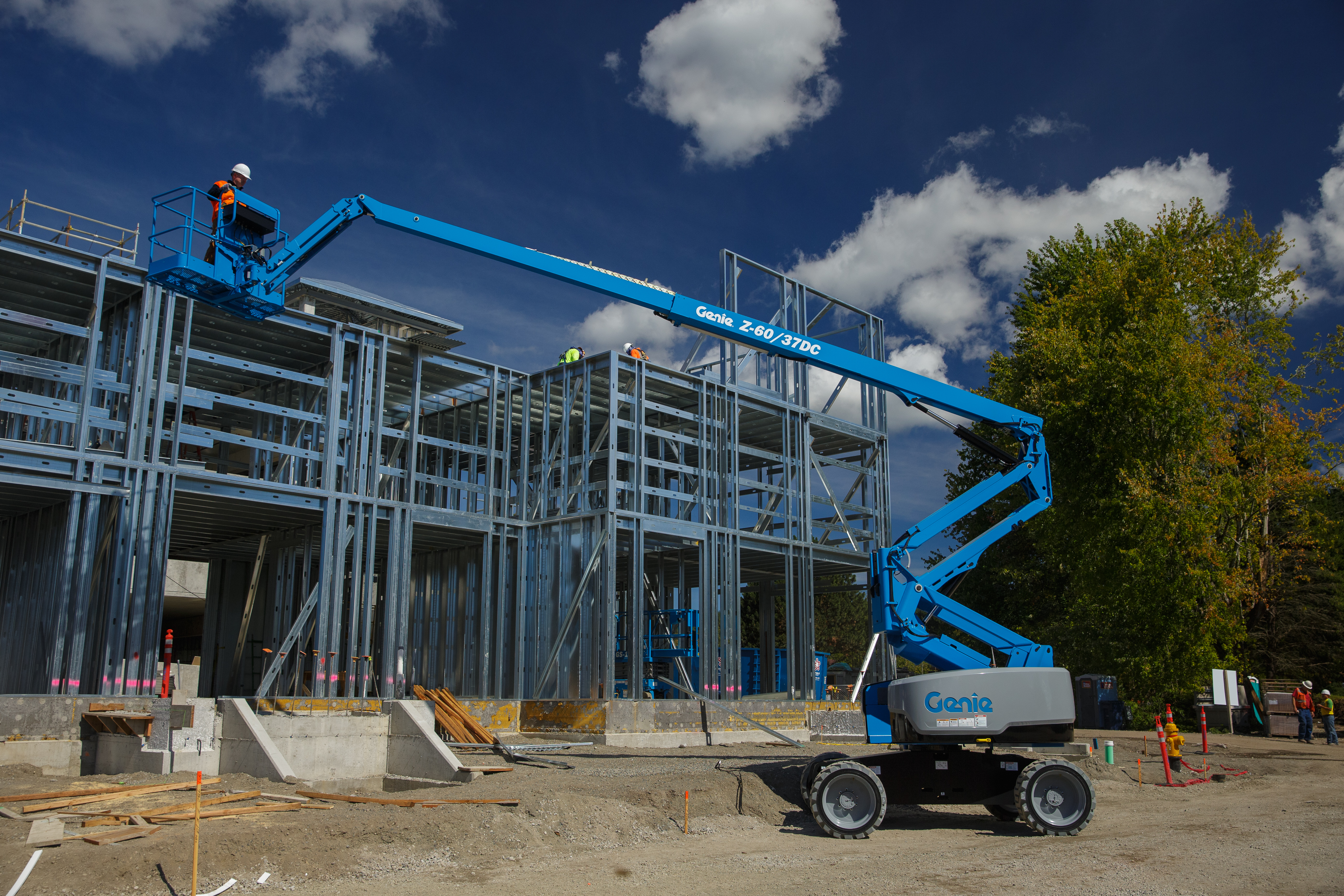 GENIE Z-60 DC electric boom lift